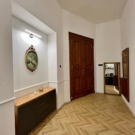 Grand Piotrkowska 82 * Łódź