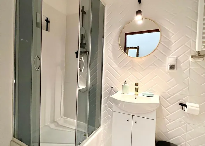 Grand Piotrkowska 82 *