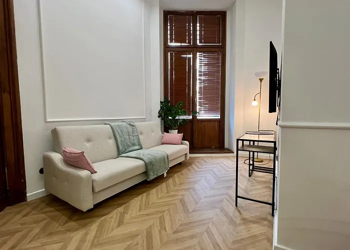 Grand Piotrkowska 82